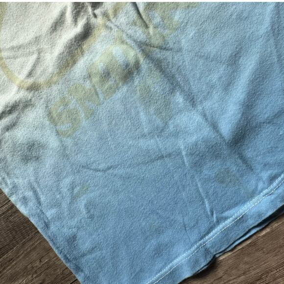 PLAY Prefresh Keep Smiling Tee - Picture 4 of 5